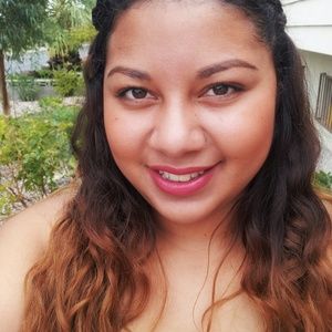 Meet your Posher, Tiffany